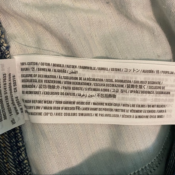 ABERCROMBIE & FITCH Festival High-Rise Jean Shorts Destroyed 6 Distressed - Picture 9 of 12